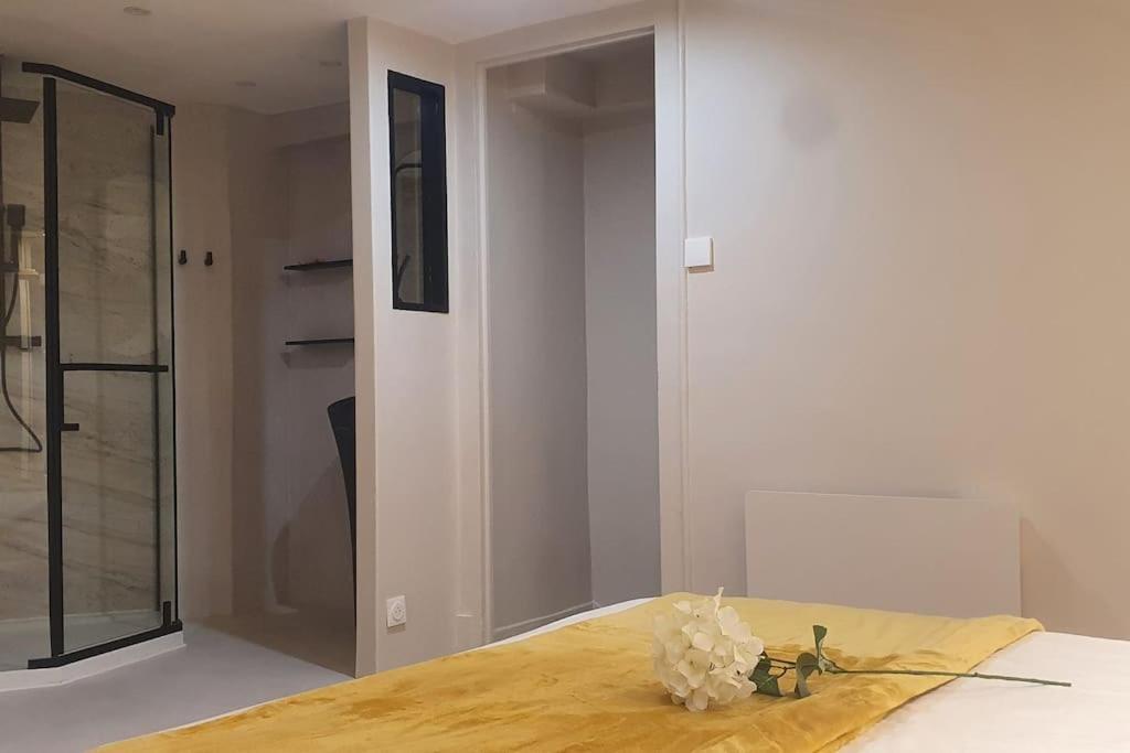 Suite Vinicole Hypercentre, Bastille & Gare 9 Min A Pied Grenoble Exterior photo